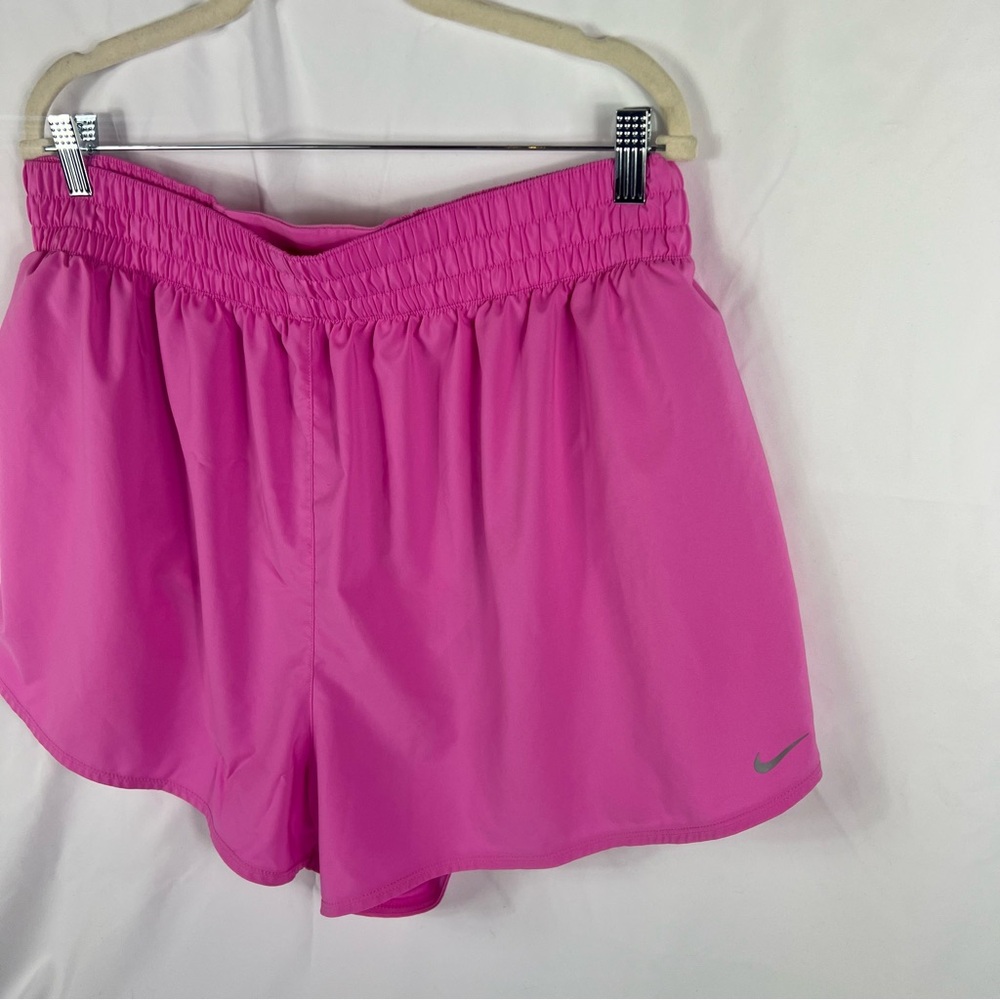 Nike Women's Vibrant Pink Athletic Shorts - Picture 2 of 8